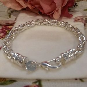🌹SOLID STERLING SILVER KNOT BRACELET🌹